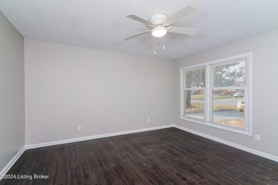 005-photo-living-room-10598861