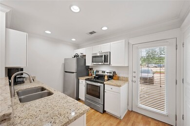 1725 Harvey Mitchell Pkwy S unit 4311, College Station, TX 77840 - photo 5