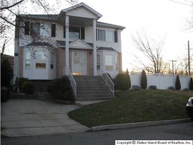 4 Seidman Ave, Staten Island, NY 10312 - photo 2