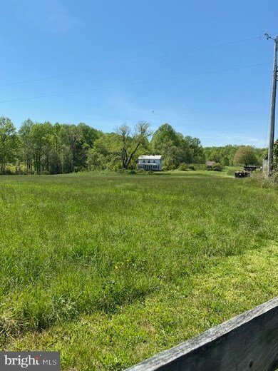 15203 Baden Naylor Rd, Brandywine, MD 20613 - photo 2