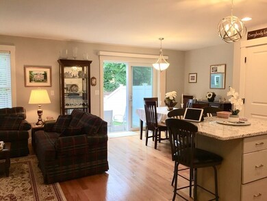 32 Orange St unit 32, Woburn, MA 01801 - photo 3