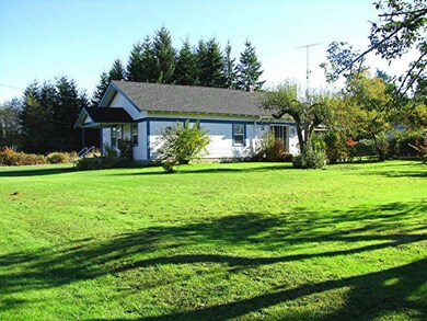 1647 E Smith Rd, Bellingham, WA 98226 - photo 2