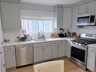 1035 Broadway unit 2, Somerville, MA 02144 - photo 4