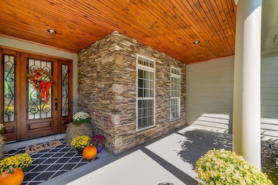1004 Reigh Count Drive