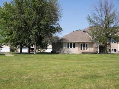 More nice greenery in the rear yard. You would have to look a long time to find a townhome with this much greenery.