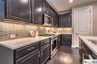 Luxurious gourmet center Island kitchen with stunn