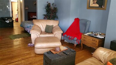 3919 N Euclid Ave, Saint Louis, MO 63115 - photo 5