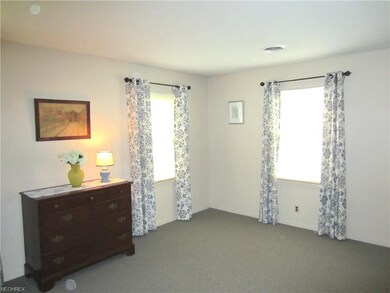 83 Edgewood Dr, Berea, OH 44017 - photo 7