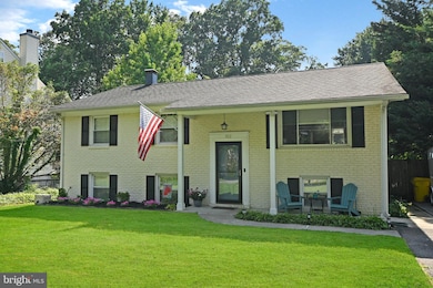 312 Edgemere Dr, Annapolis, MD 21403 - photo 3