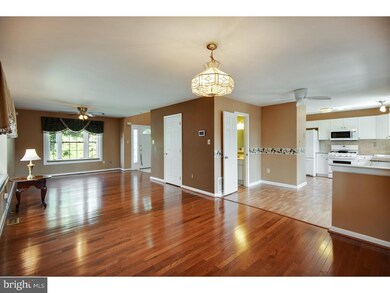 280 Ripka St, Philadelphia, PA 19127 - photo 3