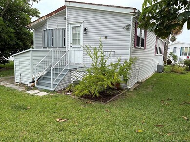 2129 Nettles Blvd, Jensen Beach, FL 34957 - photo 5