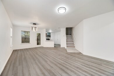 812 Isla Verde Plaza, Dallas, TX 75211 - photo 4