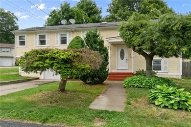 33 Eilein Ave, Cranston, RI 02920 - photo 2