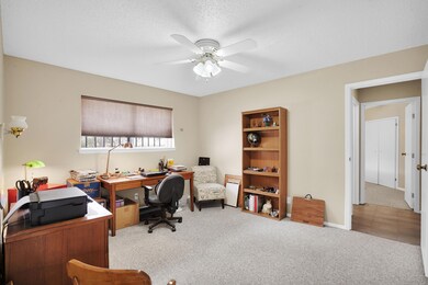 10626 Park View Cir, El Paso, TX 79935 - photo 6