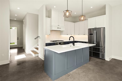 510 Sacramento Dr unit B, Austin, TX 78704 - photo 5