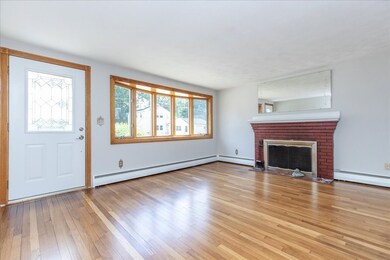 35 Rindone St, Holbrook, MA 02343 - photo 5