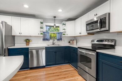 89 Sully Rd, Raynham, MA 02767 - photo 6