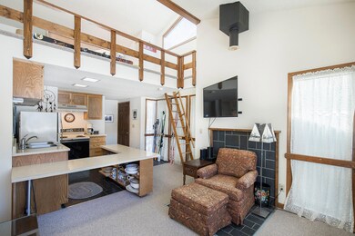 Living Room/Kitchen