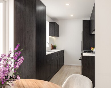 102-10 Queens Blvd unit 403, Flushing, NY 11375 - photo 4