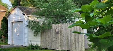 11 Cuba St, Andover, MA 01810 - photo 3