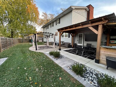 540 Shawnee Dr, Lowell, IN 46356 - photo 6