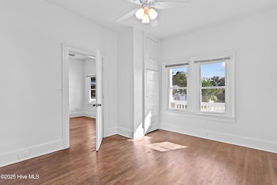 609 N 10th St, Wilmington, NC 28401 - photo 6