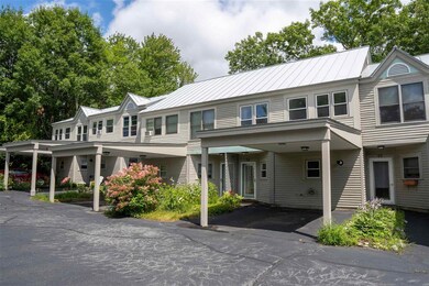 40 Wolf Rd unit 14, Lebanon, NH 03766 - photo 3