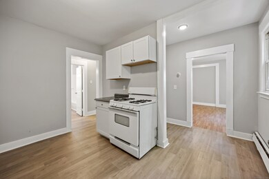 32 Harding Place, New Haven, CT 06511 - photo 7