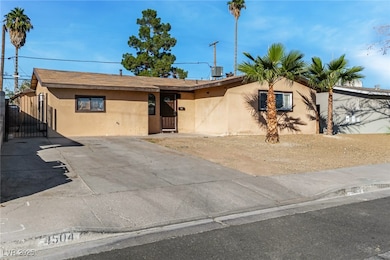 4504 Nolan Ln, Las Vegas, NV 89107 - photo 2