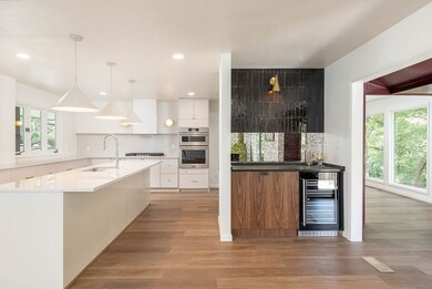 884 N Shrewsbury Ln, Fayetteville, AR 72701 - photo 4