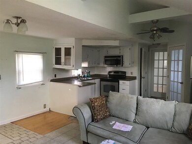 75 S Policy St unit 53, Salem, NH 03079 - photo 4