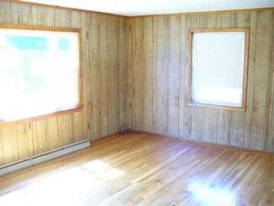 22 Forest Glen Dr, Florence, MA 01062 - photo 5