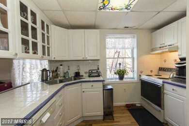 21 W Montgomery St, Baltimore, MD 21230 - photo 4