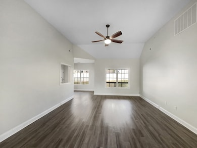 157 Gabriella Ct, Pleasant View, TN 37146 - photo 5