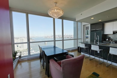 Crystal Point unit 4001, Jersey City, NJ 07302 - photo 6