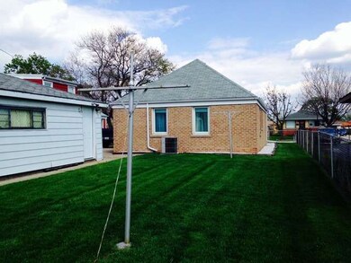 4630 Scott St, Schiller Park, IL 60176 - photo 4