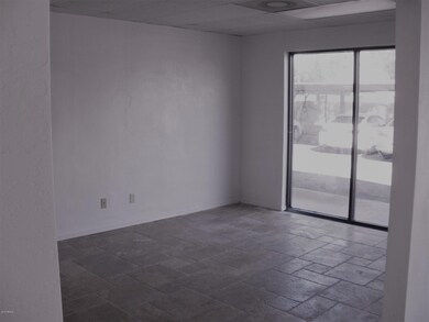 Suite P 2nd Office