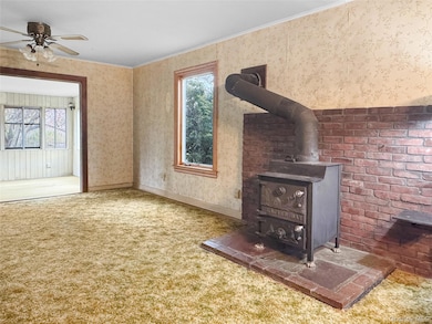 57 (aka 400) Wilmarth Ave, Greenport, NY 11944 - photo 4