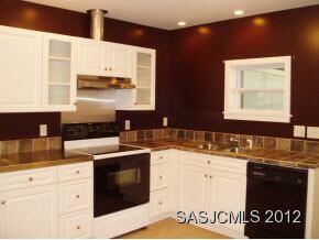 131 South St, Saint Augustine, FL 32084 - photo 4