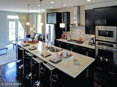 2527 Rolling Forest Dr, Hanover, MD 21076 - photo 5