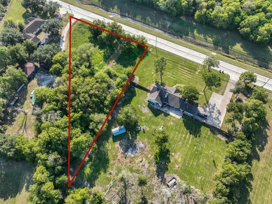 0 S Johnson St unit 73866174, Alvin, TX 77511 - photo 5