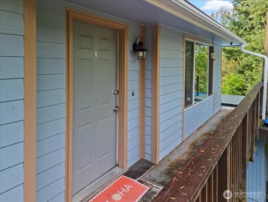 103 Lowrane Dr, Kelso, WA 98626 - photo 2