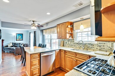 17 Shadow Ridge Ct Howell NJ-print-035-2