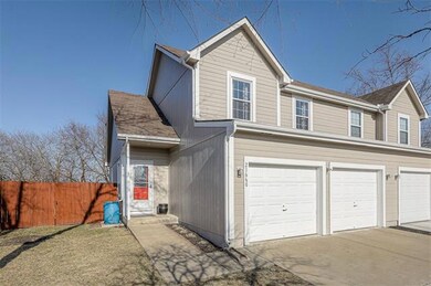 21660 S Main St, Spring Hill, KS 66083 - photo 2