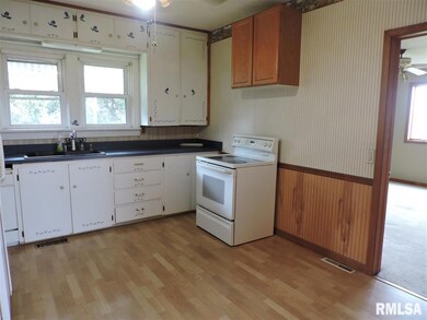 8003 W Farmington Rd, Hanna City, IL 61536 - photo 7