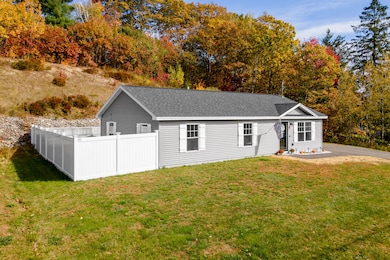 40 Ridgeview Dr, Veazie, ME 04401 - photo 3