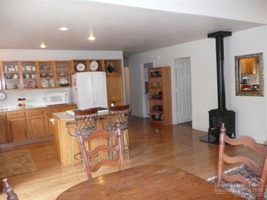 20774 Mira Cir, Bend, OR 97701 - photo 6