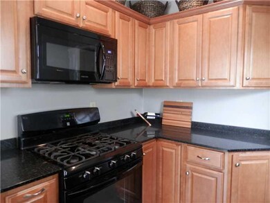 Kitchen. Granite countertop.