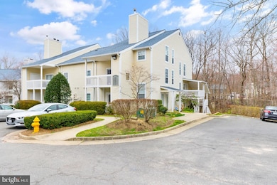 11968 Cardamom Dr, Woodbridge, VA 22192 - photo 3