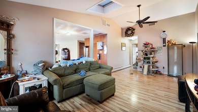 52 Post Ln, Levittown, PA 19054 - photo 4